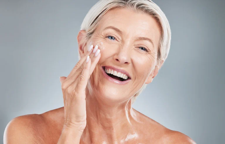 Why UK Women Are Delighted by Slugging Oils Now